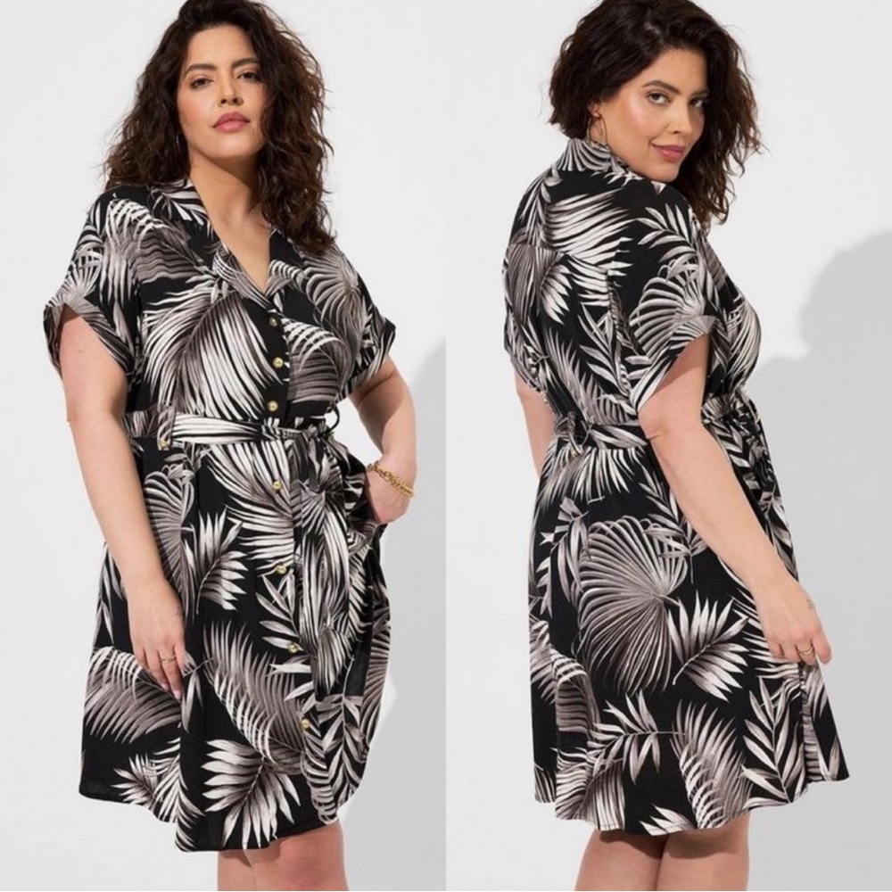 NWOT Torrid Dress 2X !!